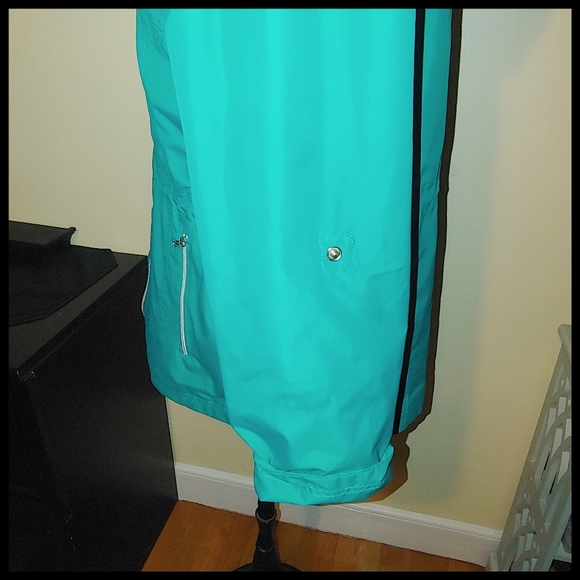 Teal Style & Co Windbreaker - Picture 4 of 6
